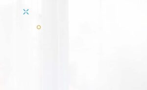 הריונית מחבקת את הבטן